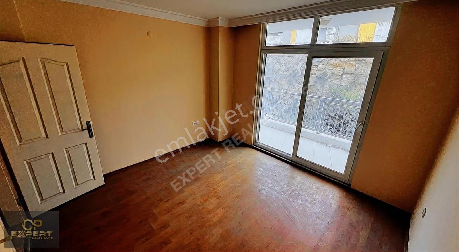 Merkezde 2+1 Acıl Satılık Marınada - Görsel 18