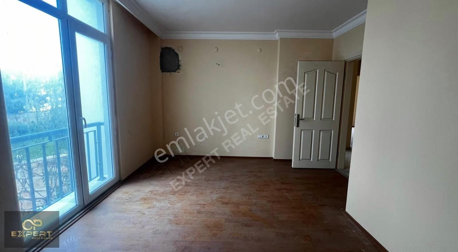 Merkezde 2+1 Acıl Satılık Marınada - Görsel 8