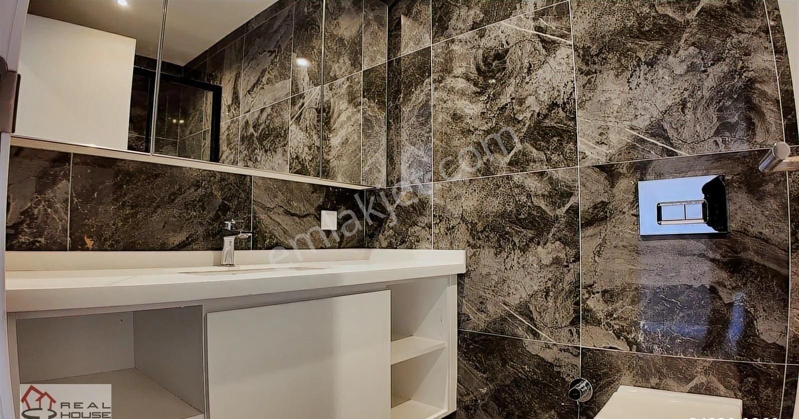 Bahçeşehir Resıdence Inn Deluxıa Ebeveyn Banyolu Satılık 2+1 - Görsel 7