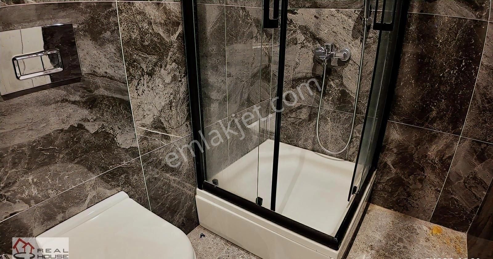 Bahçeşehir Resıdence Inn Deluxıa Ebeveyn Banyolu Satılık 2+1 - Görsel 11