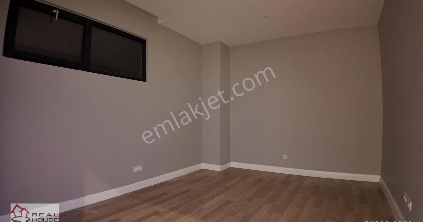 Bahçeşehir Resıdence Inn Deluxıa Ebeveyn Banyolu Satılık 2+1 - Görsel 4