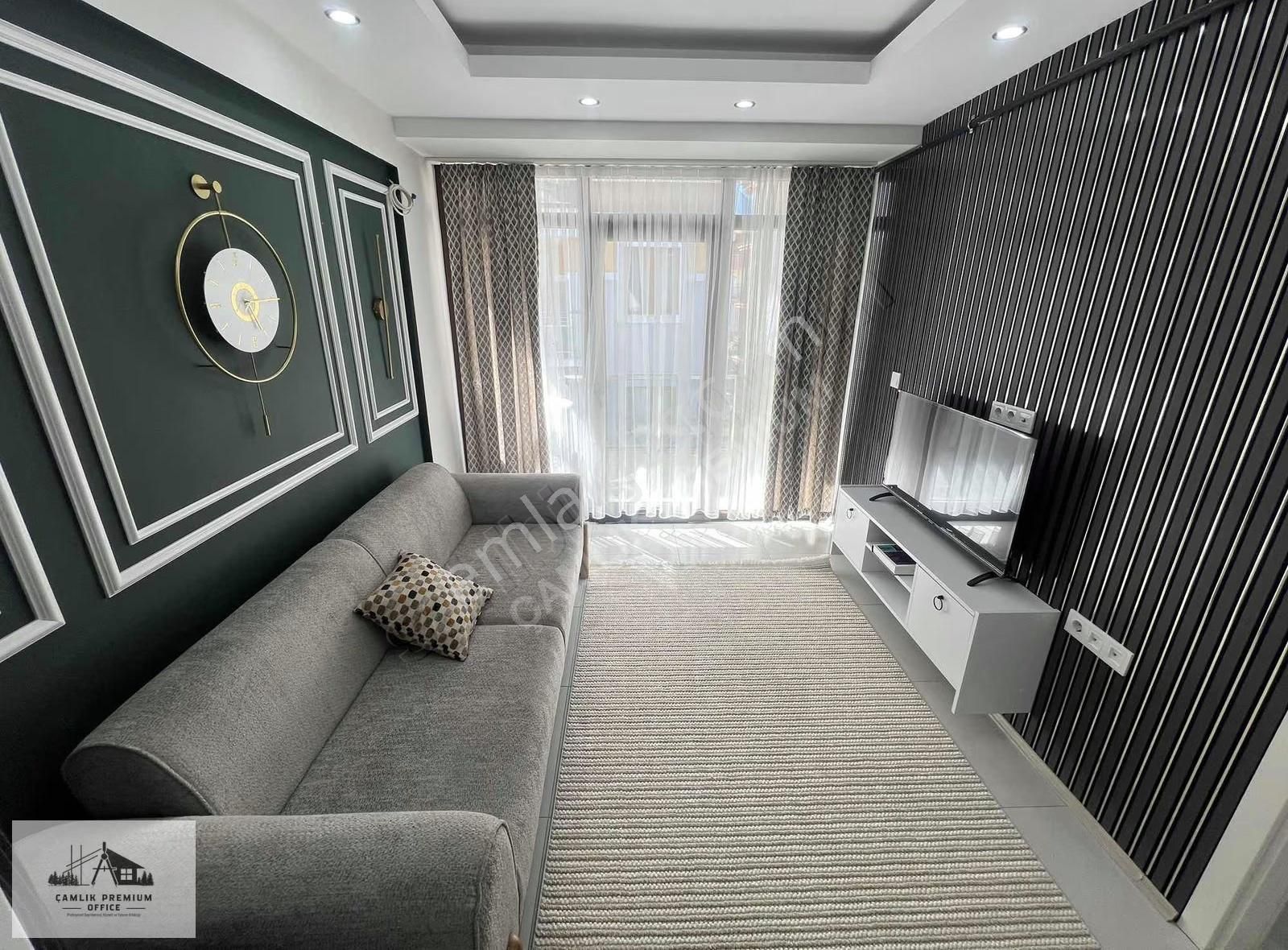 Kınıklı Yunus Emre'de Balkonlu Lüks Eşyalı 1+1 Apart