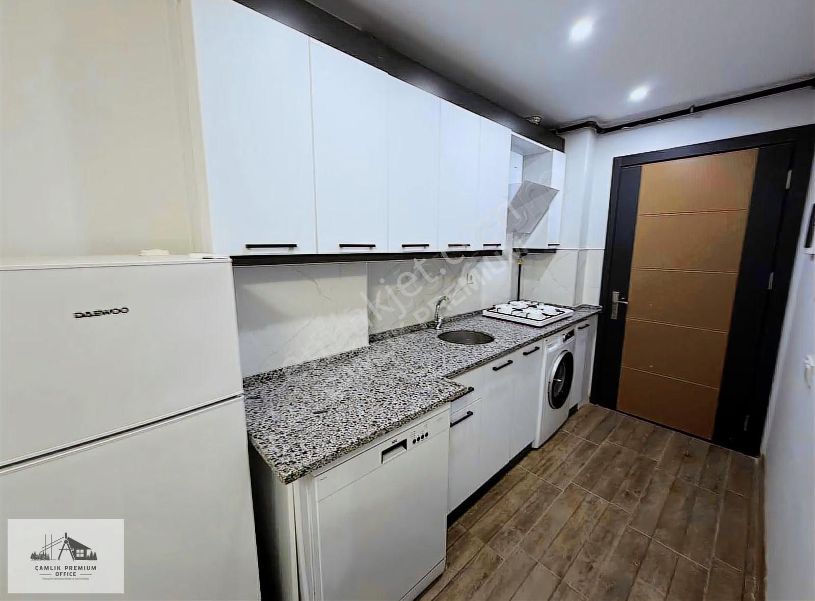 Emsalsiz Konumda Sıfır Eşyalı Lüks Konsept Balkonlu Daire - Görsel 4