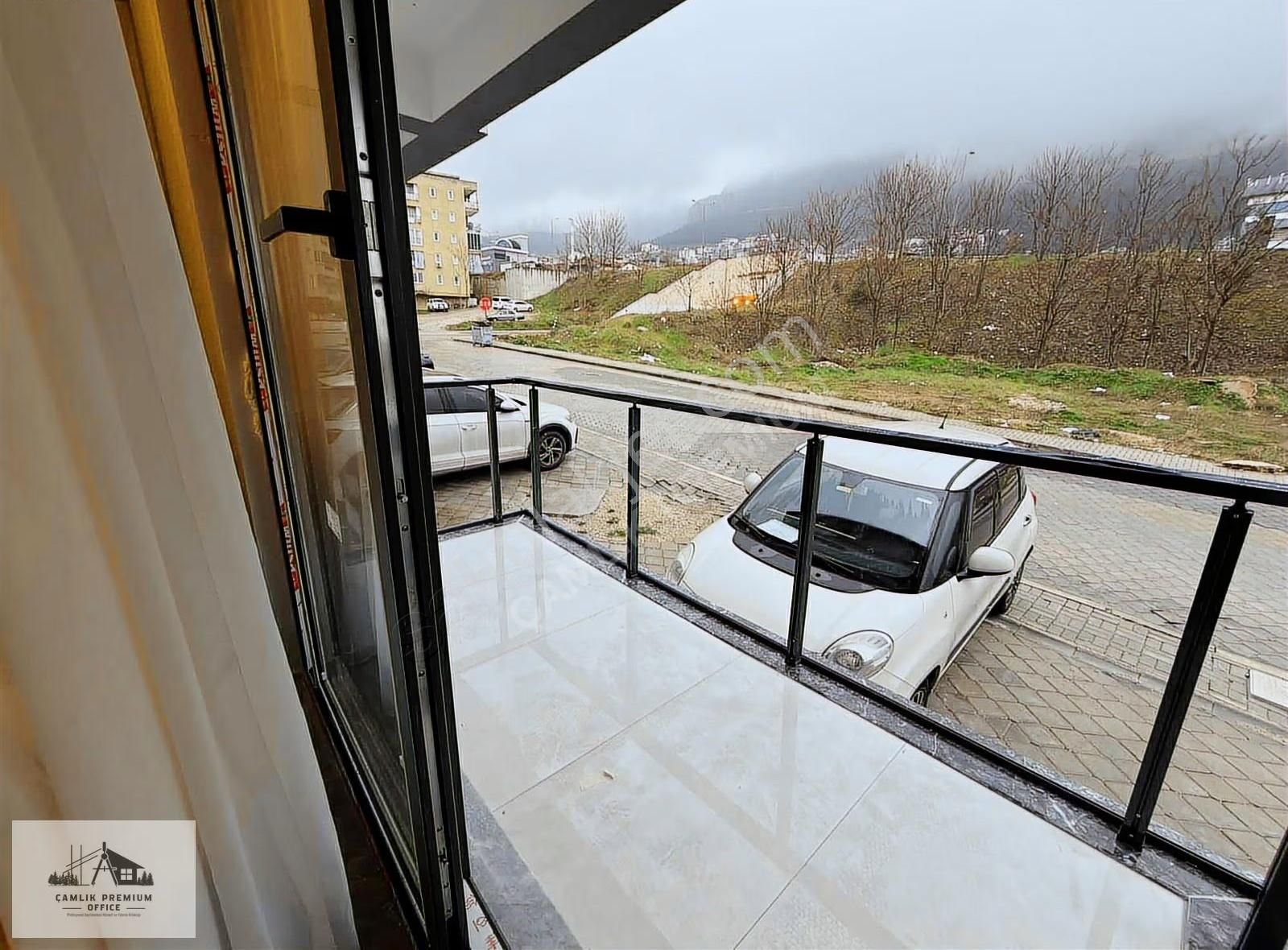 Emsalsiz Konumda Sıfır Eşyalı Lüks Konsept Balkonlu Daire - Görsel 15