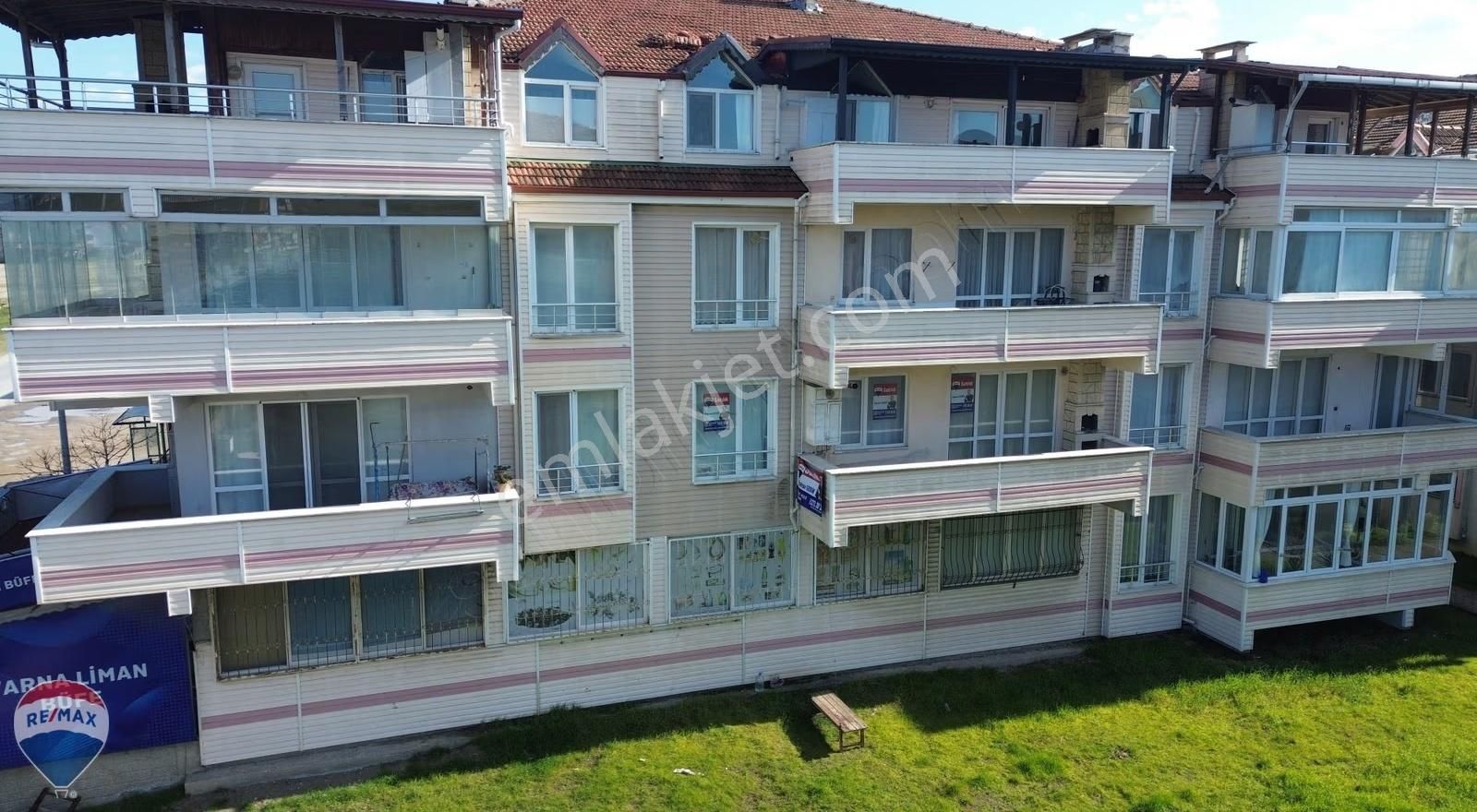 Remax Mavi Rıdvan Gedikten Karasuda Yazlık Ve Kışlık 2+1 Daire - Görsel 5