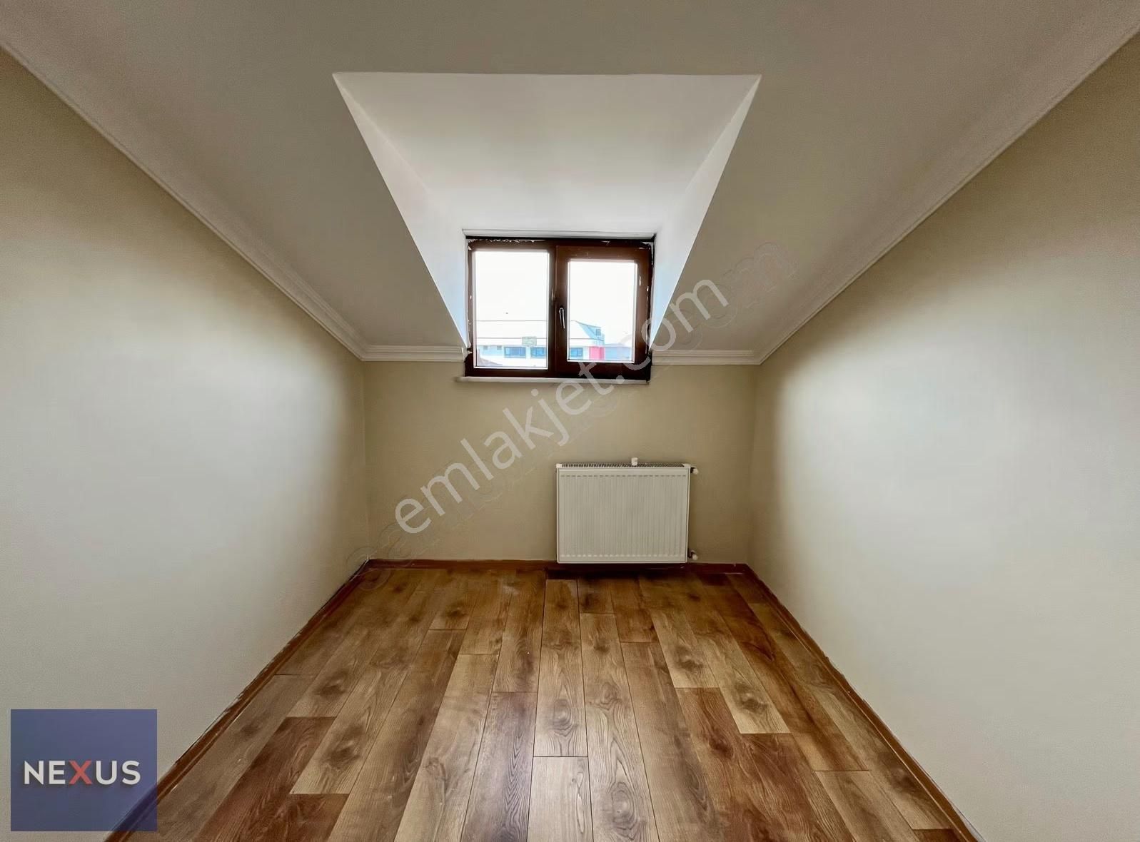 Sultanbeyli Adil Mahallesi Satılık 4+1 Üst Dubleks - Görsel 2