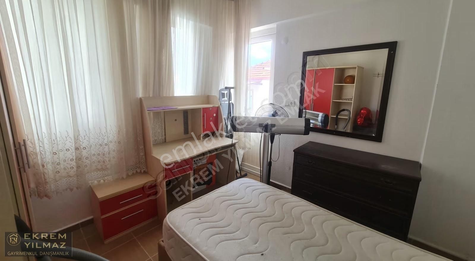 Gelişim Mahallesi'nde Eşyalı Kiralık 2+1 Daire - Görsel 4