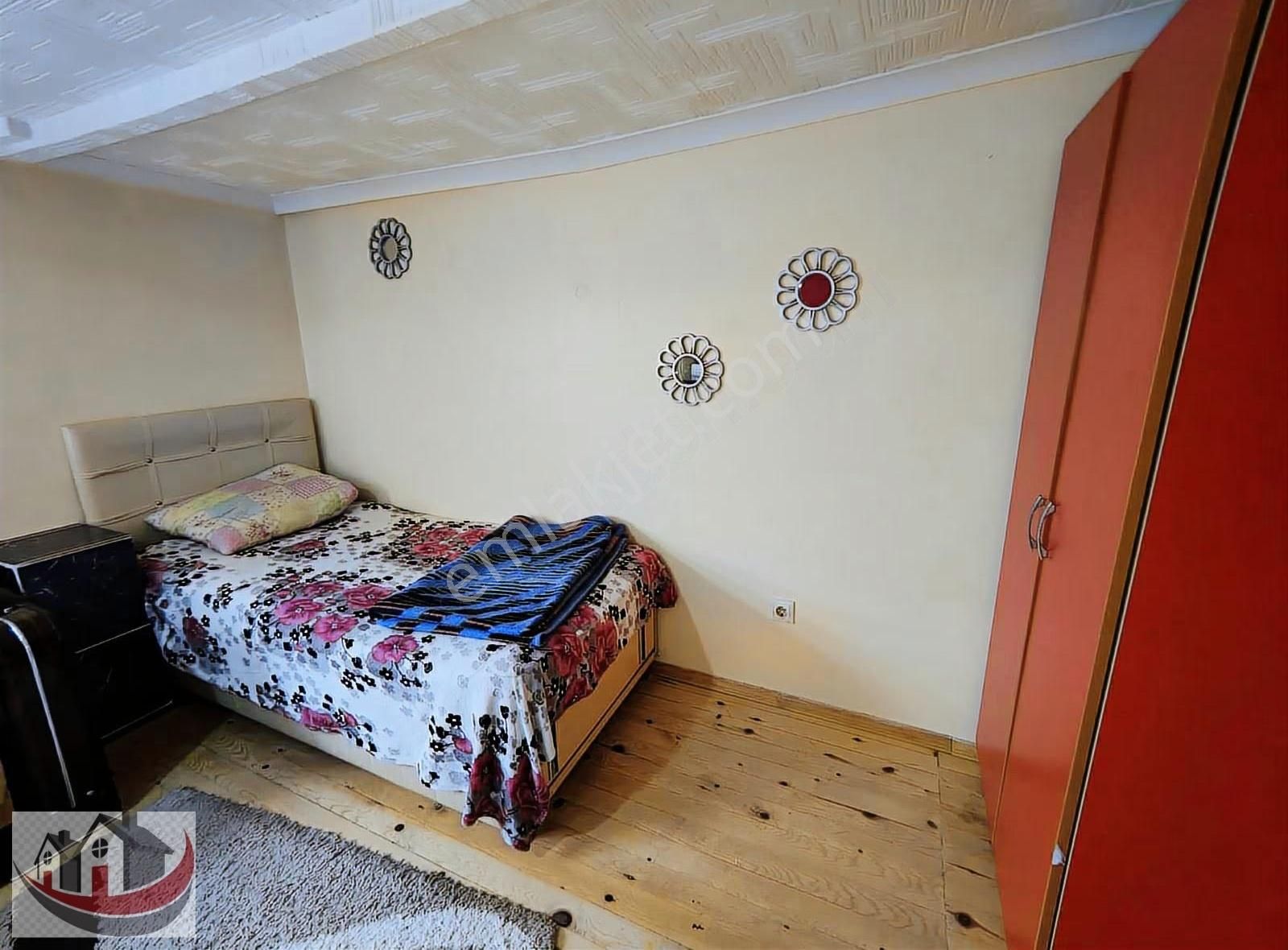 Güneyden Metroya 13 Dakika Yürüme 1+0. Sütüdyo Eşyalı Daire - Görsel 3