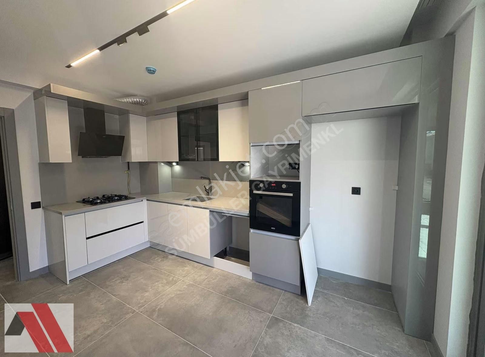 Sakarya Koleji Yakını Site İçi Lüks 3+1 Daire - Görsel 13