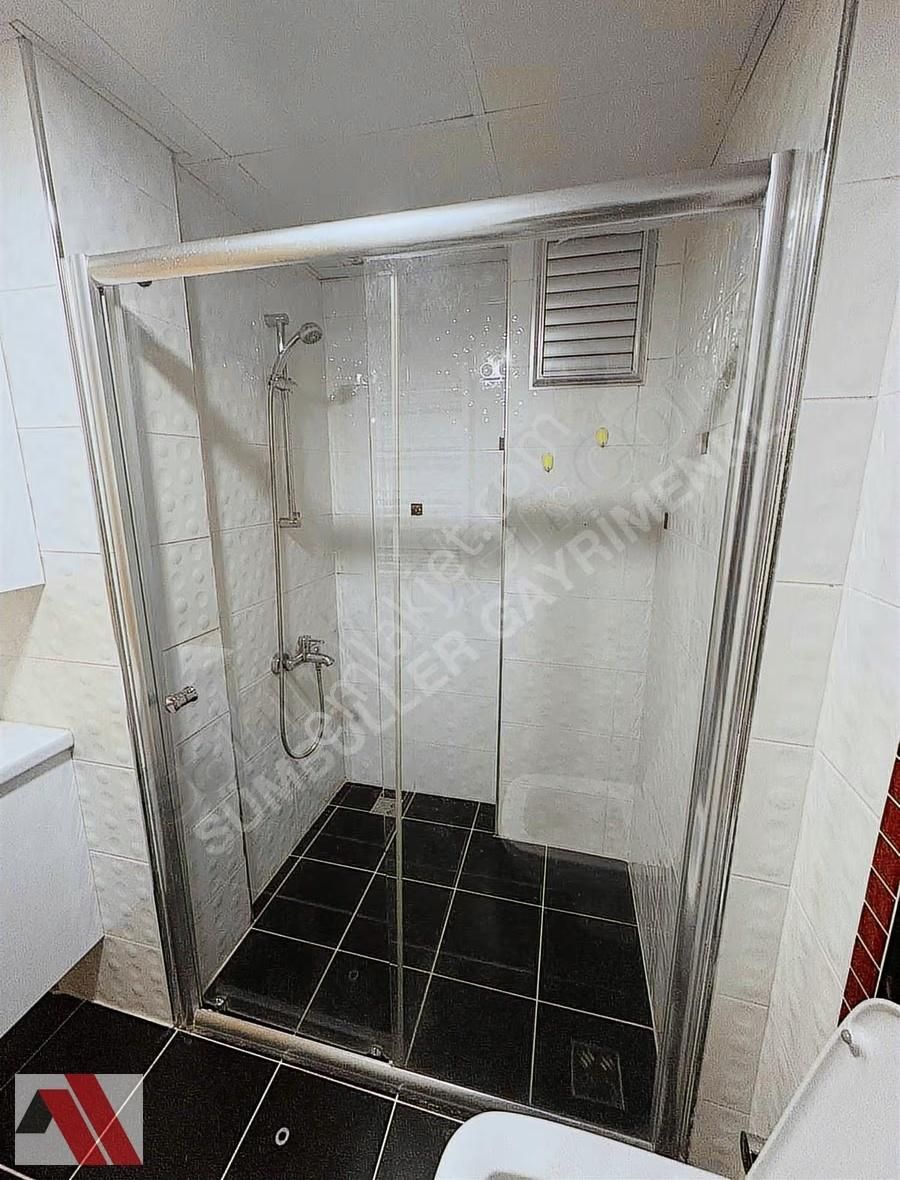 Sümbüller'den Üni. Cad. Dibinde Arakat Asansörlü Geniş 2+0 Daire - Görsel 5