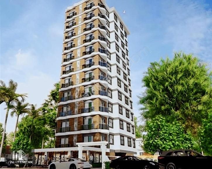 Bostancı Caddede 405 M2 +64 M2 Bahçe Kulanımlı Mağaza