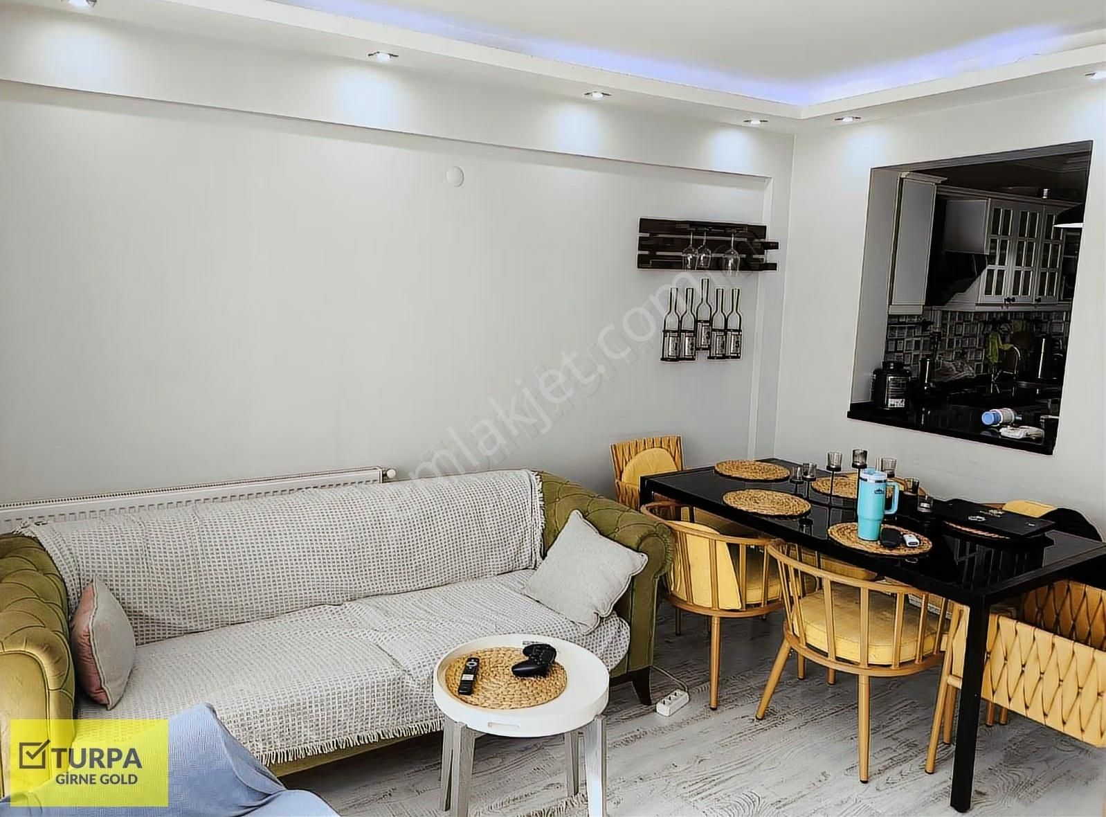 Kemal Reis Mah.de Ful Deniz Manzaralı 3+1 Eşyalı Kiralık Daire - Görsel 15
