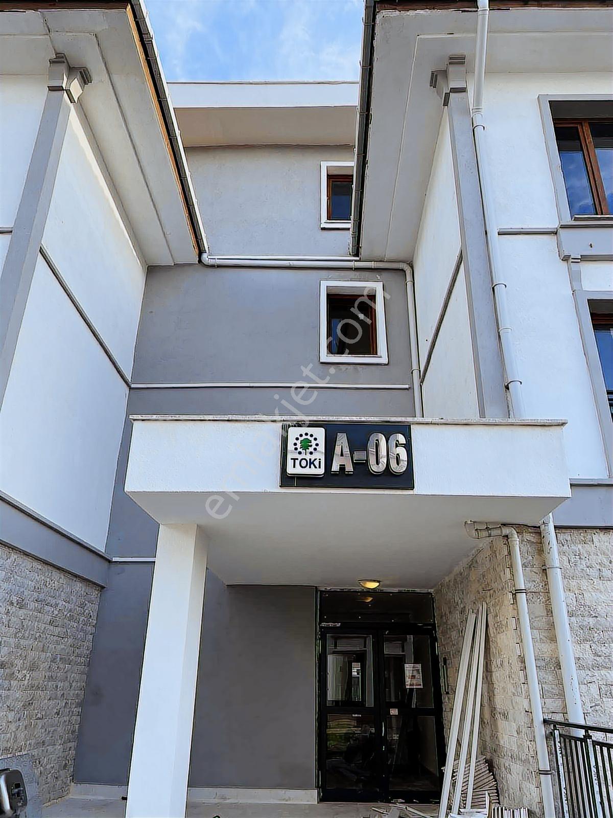 Karaçulha Toki Evlerinde Kiralık Ara Kat Daire - Görsel 12