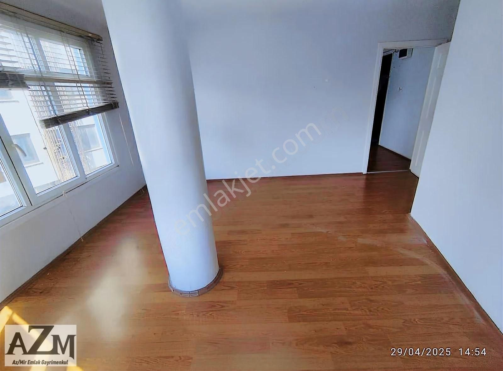 Azmir'den Kiralık 1+1 Cadde Üstü Asansörlü Ofis For Rentللإيجار - Görsel 4