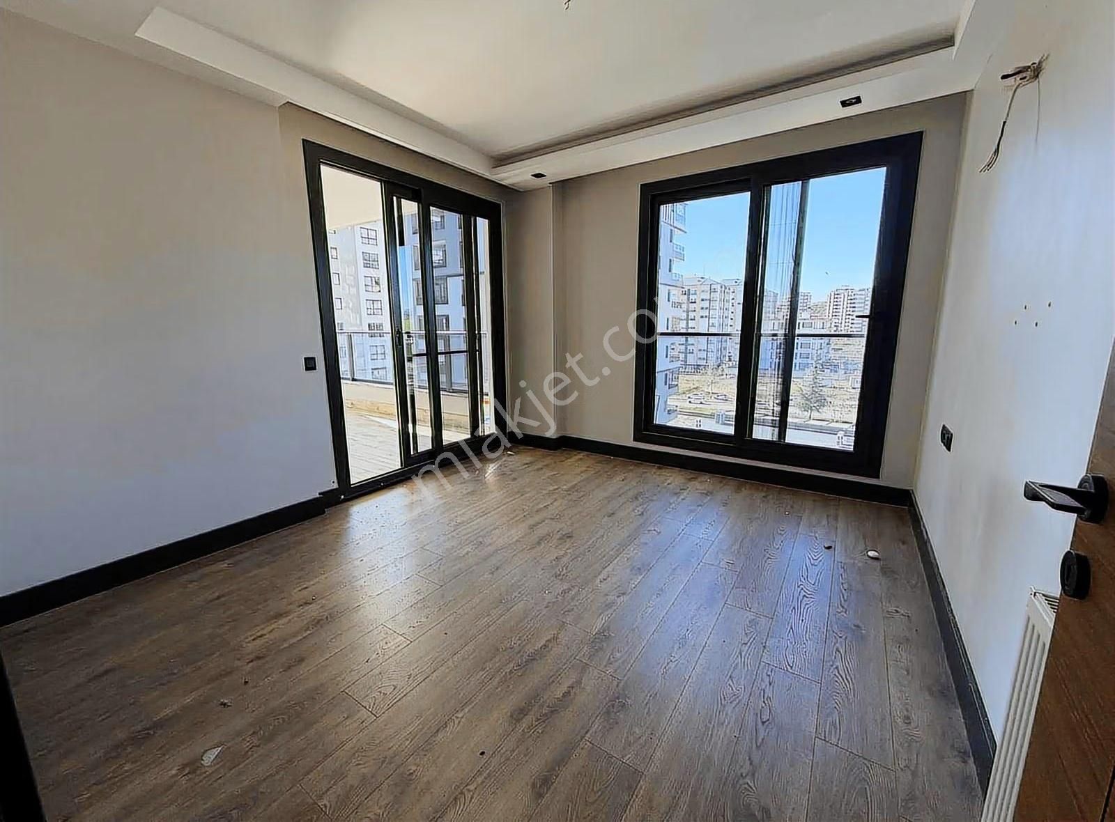 100 Yılda 5+1 Full Sosyal Donatılı 7/24 Güvenlikli Site - Görsel 34