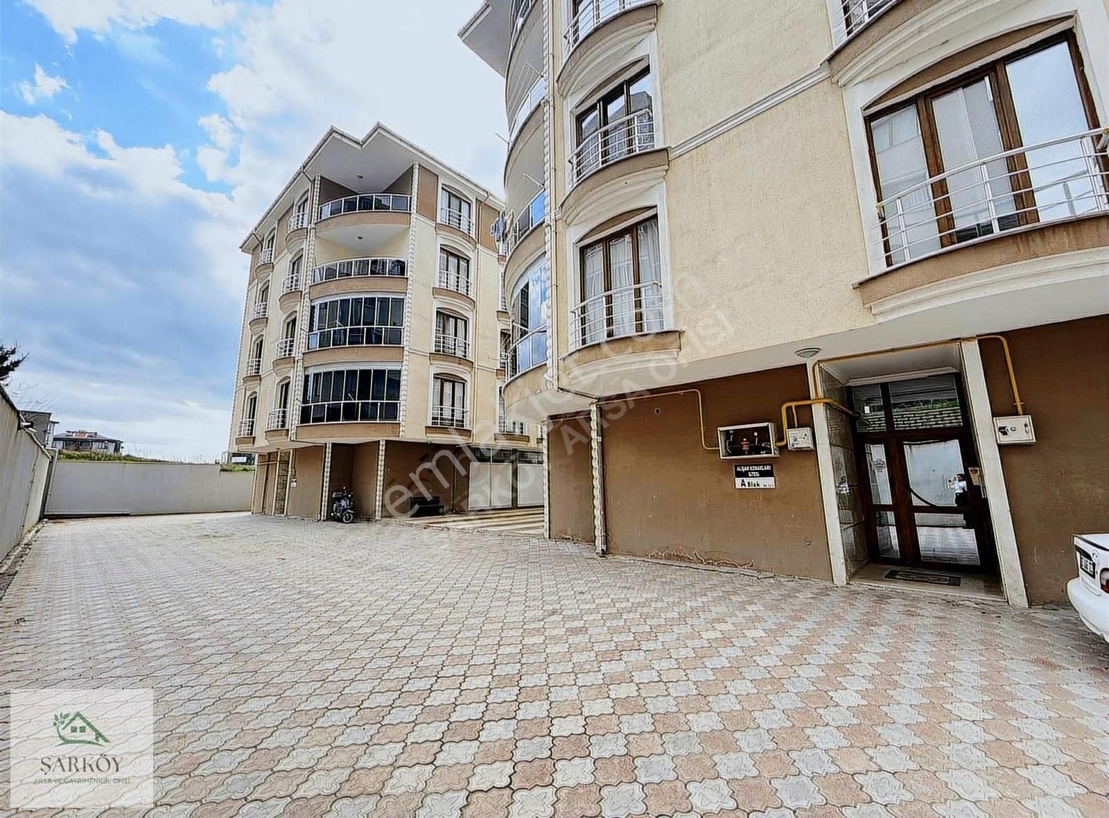 100.yıl Mah.içi Yenilenmiş 2+1 Fırsat Satılık Daire