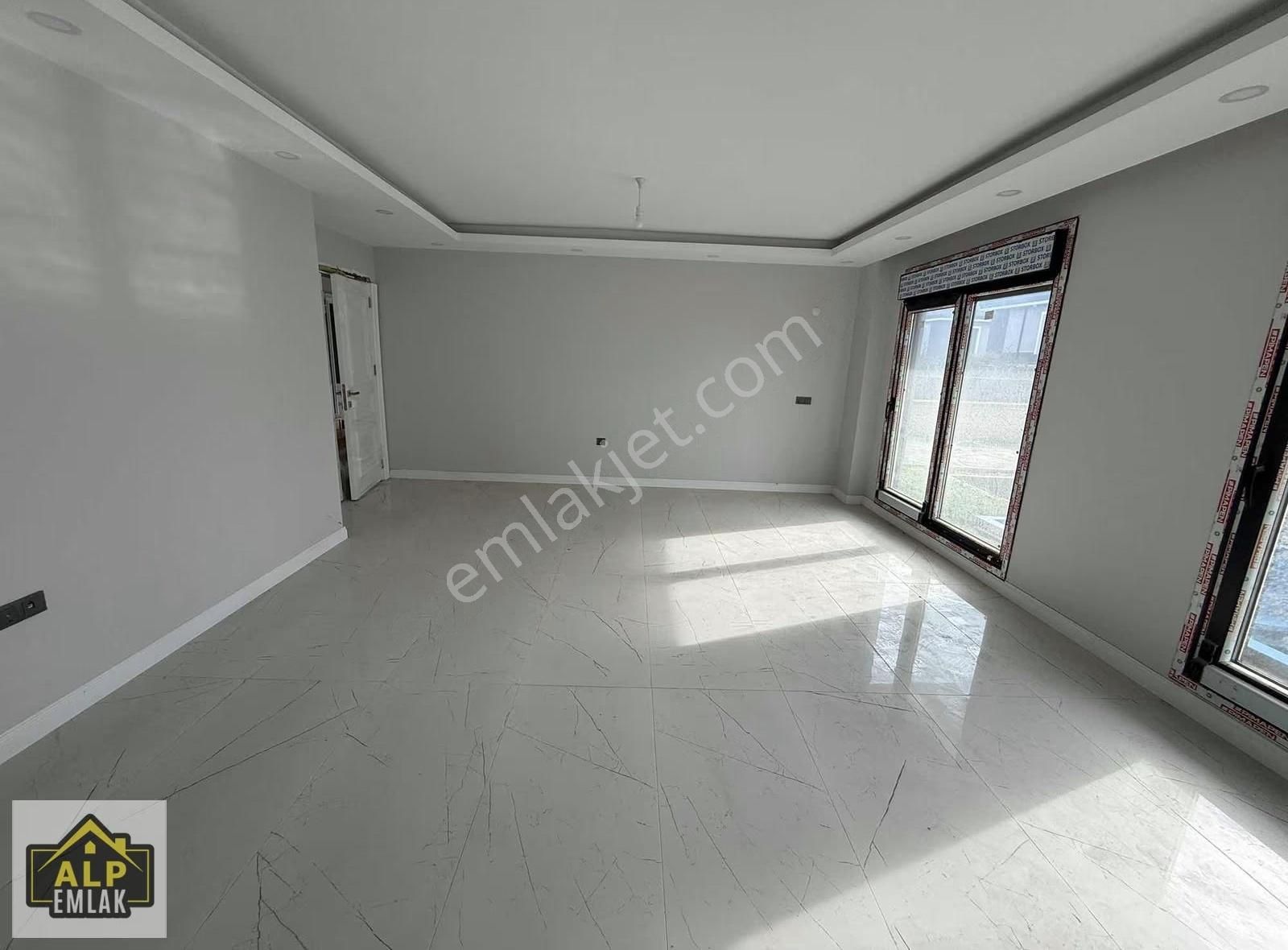 Selimpaşa 400 M2 Arsa İçinde 5+1 Havuzlu Müstakil Villa - Görsel 14