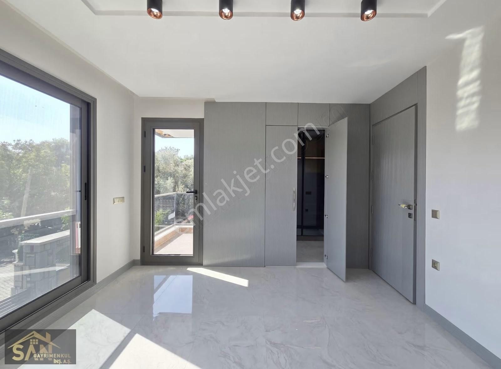 Urla Çeşme Altında Satilik 3+1 Lux Villa - Görsel 26