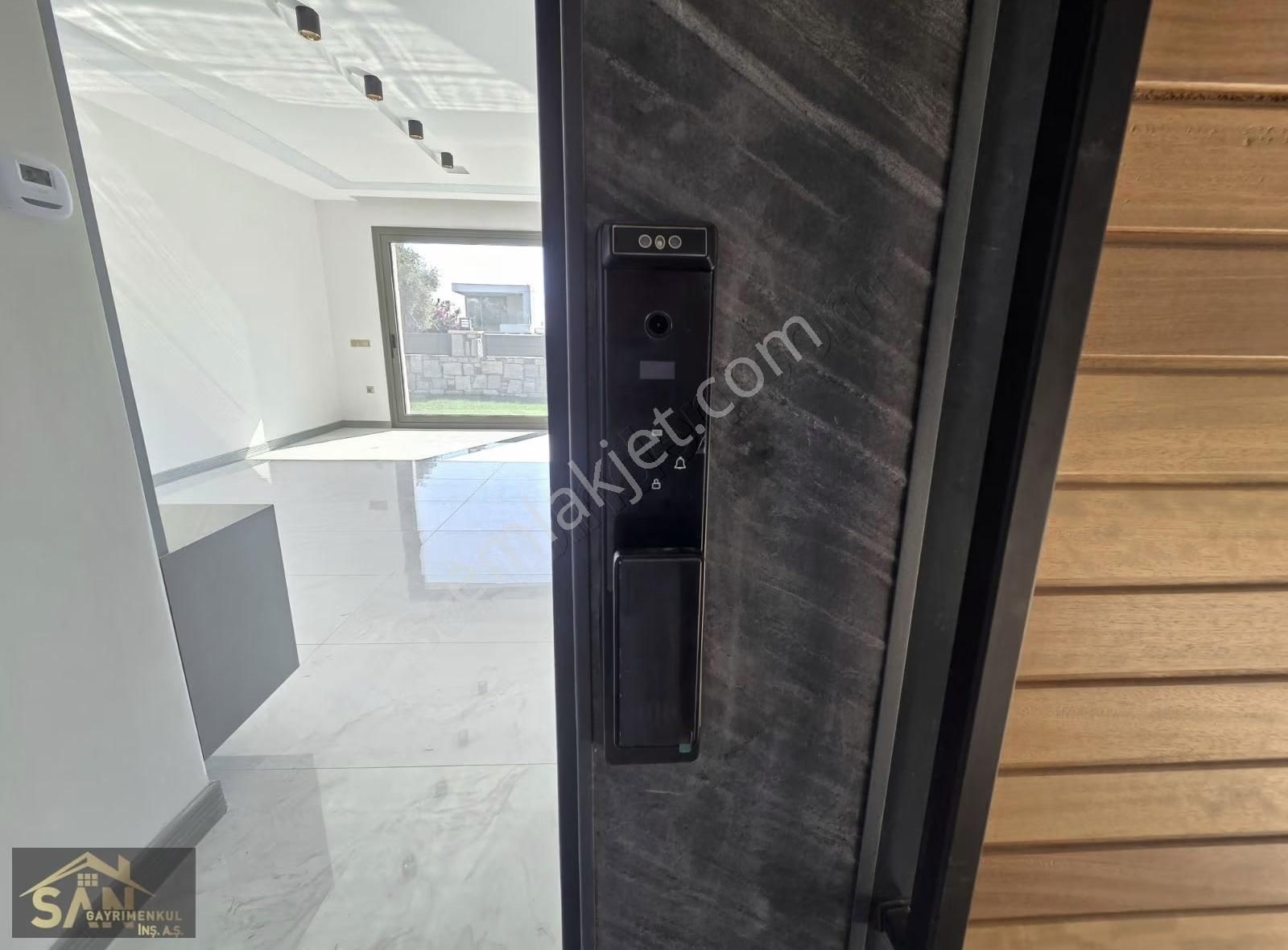 Urla Çeşme Altında Satilik 3+1 Lux Villa - Görsel 6