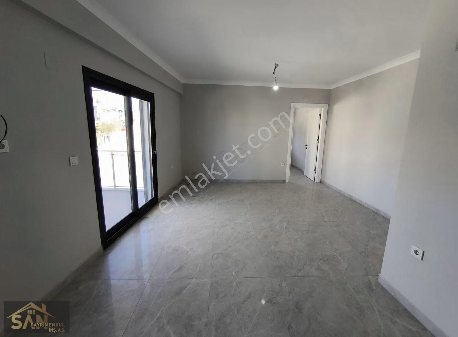 Urla Altıntaş Mah Satılık 3+1 Daire - Görsel 5