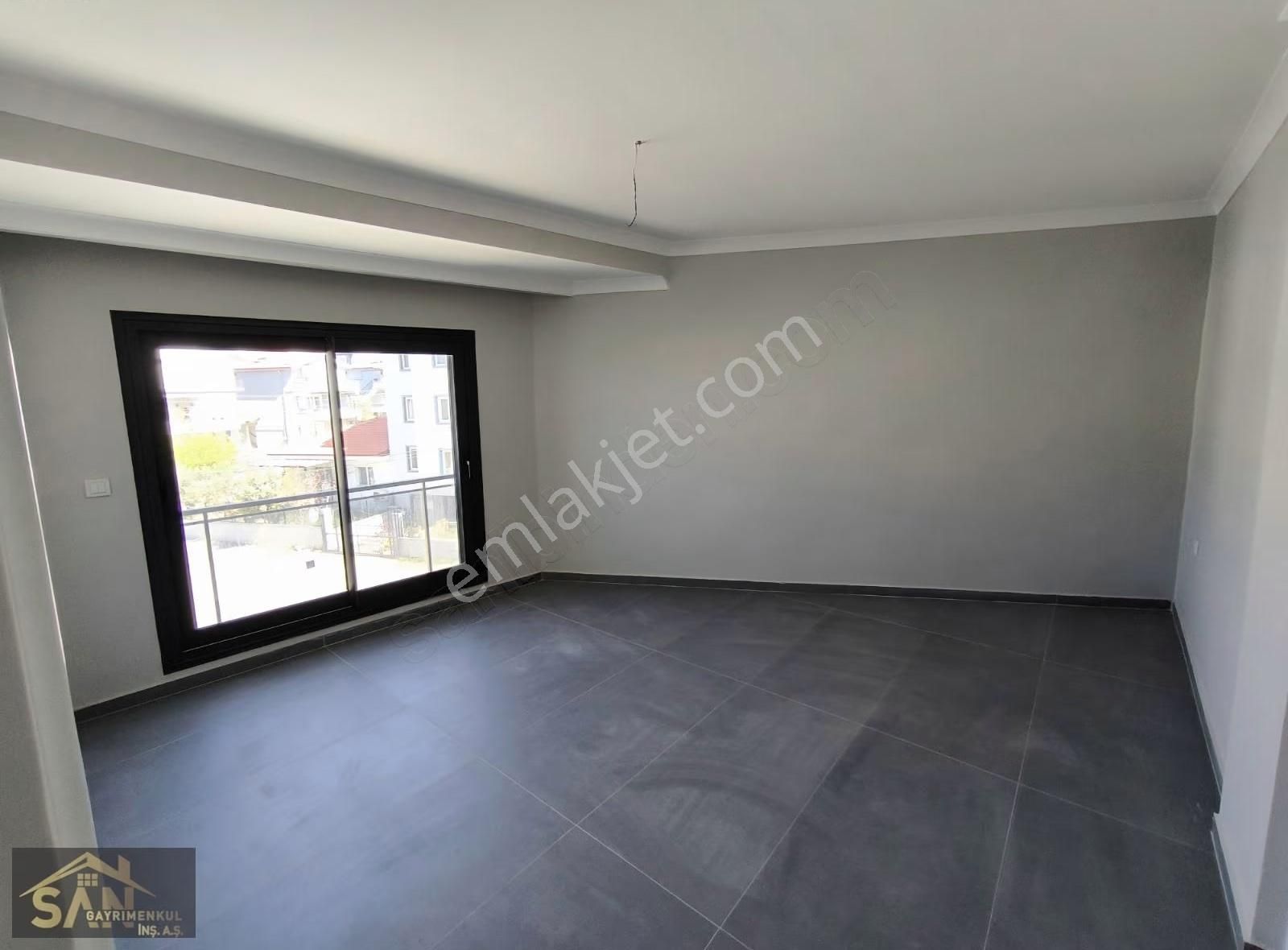 Urla Altıntaş Mah Satılık 3+1 Daire - Görsel 8