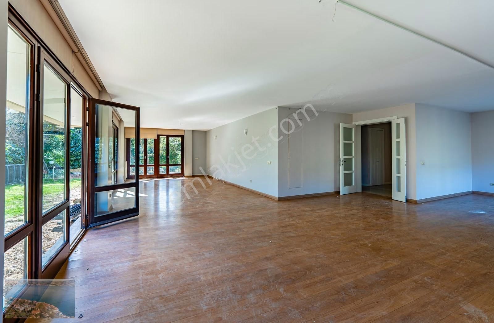 Sedadkent Satılık Boğaz Manzaralı, Boş, Sahile Yakın Villa - Görsel 23