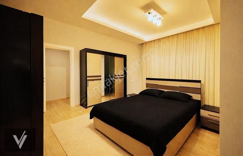 Güllerpınarı'nda Full Eşyalı 3+1 Daire, 140 M² Net Alan - Görsel 13