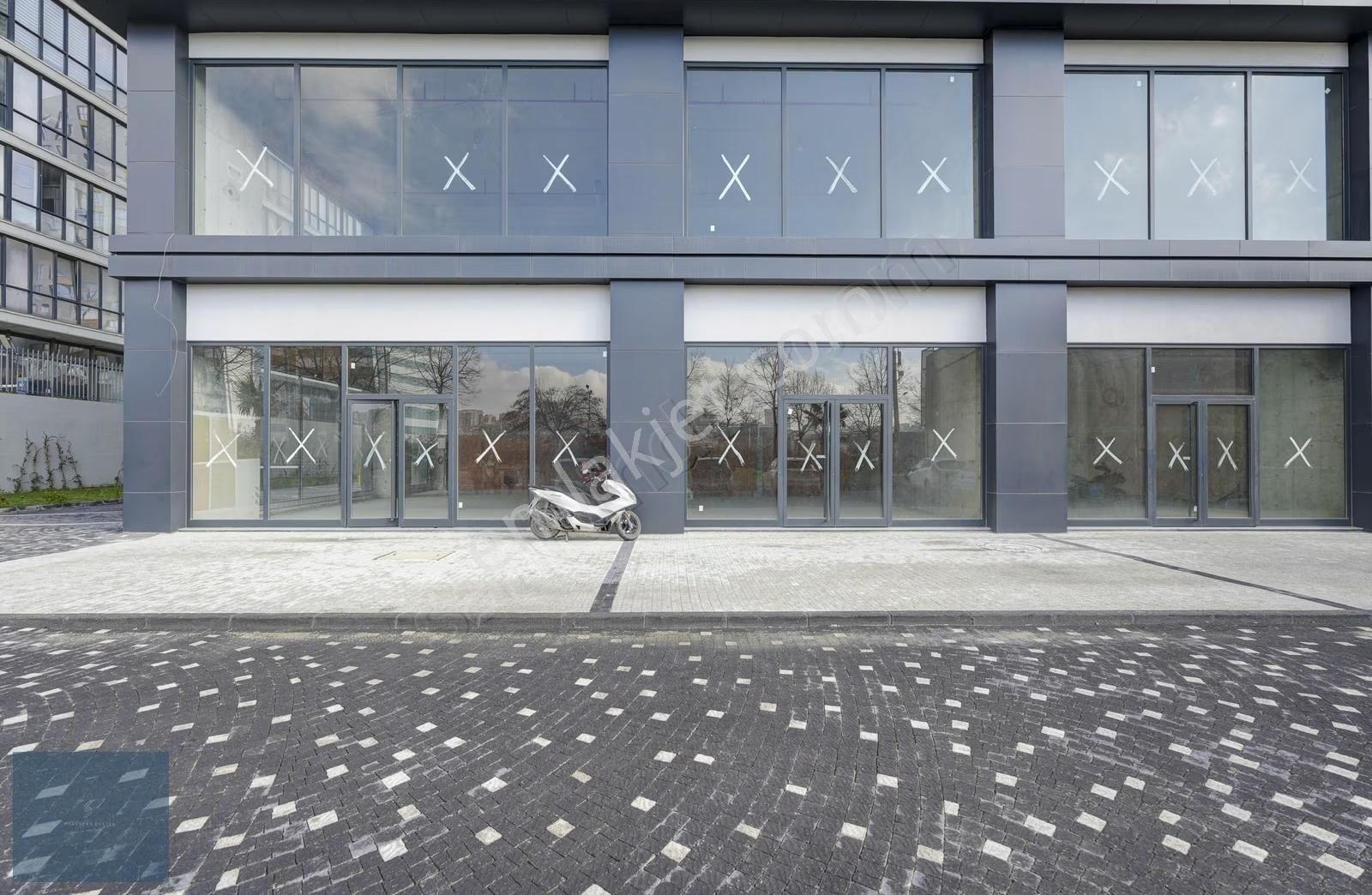 Basınekspres'e Cepheli Prestijli Projede 10.030m² Ticari Alan - Görsel 3