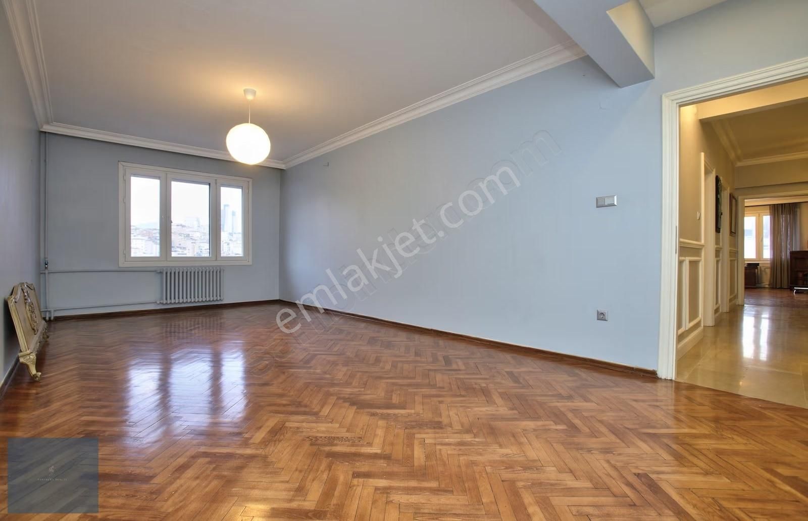 Nişantaşı Doğu Sitesinde Otoparklı Teraslı Kiralık Çatı Dubleks - Görsel 27