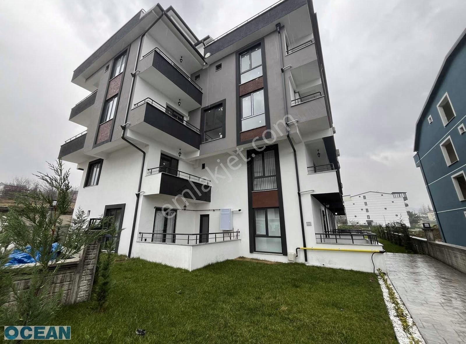Kocaeli/başiskele Fatih Mah. Yeni Binada 2+1 Satılık Daire !!