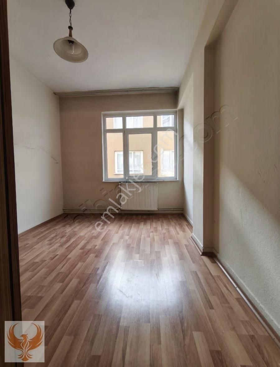 Anka'dan Fevziçakmakta Bakımlı Kiralık 3+1 Daire - Görsel 20