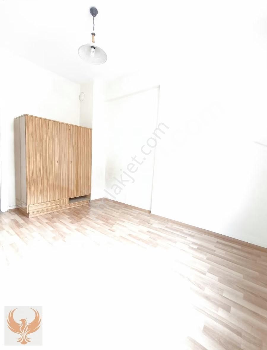 Anka'dan Fevziçakmakta Bakımlı Kiralık 3+1 Daire - Görsel 14