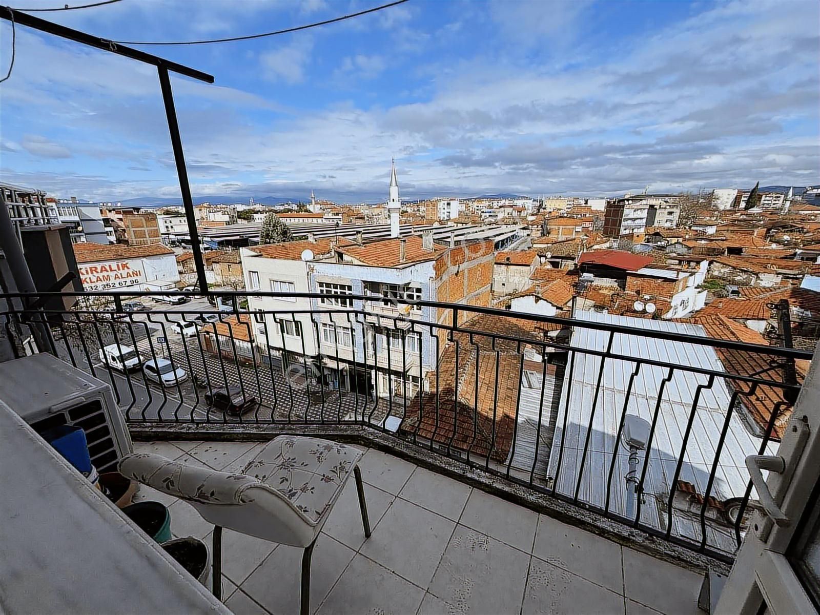 Çarşı Merkezde Satılık 2+1 Daire - Görsel 21