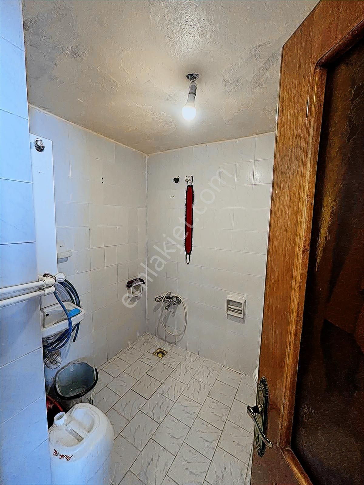 Çarşı Merkezde Satılık 2+1 Daire - Görsel 13