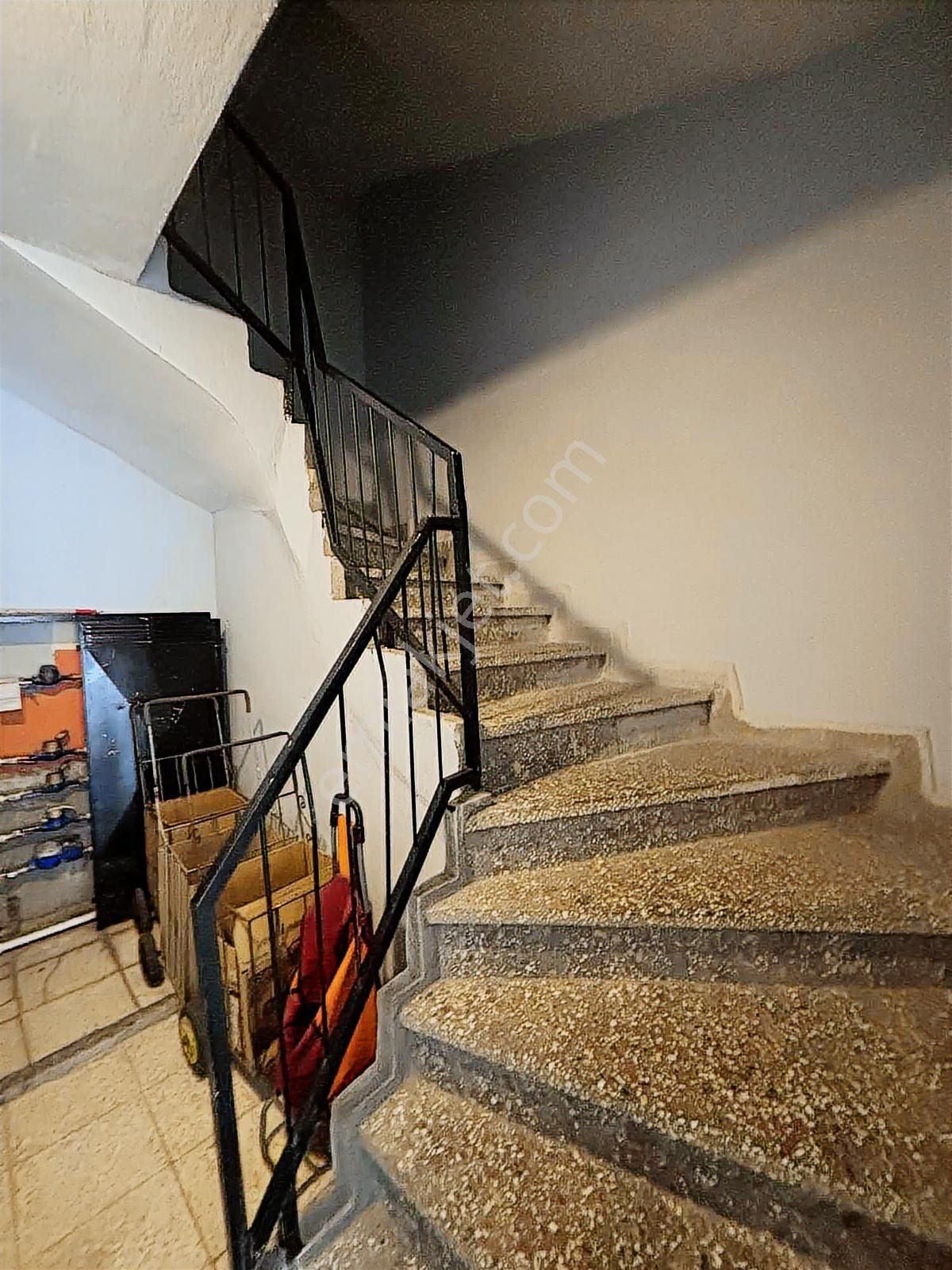 Çarşı Merkezde Satılık 2+1 Daire - Görsel 23