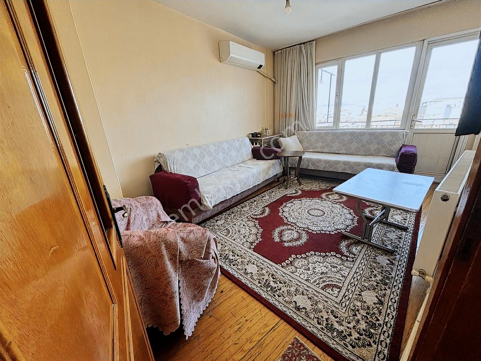 Çarşı Merkezde Satılık 2+1 Daire - Görsel 9