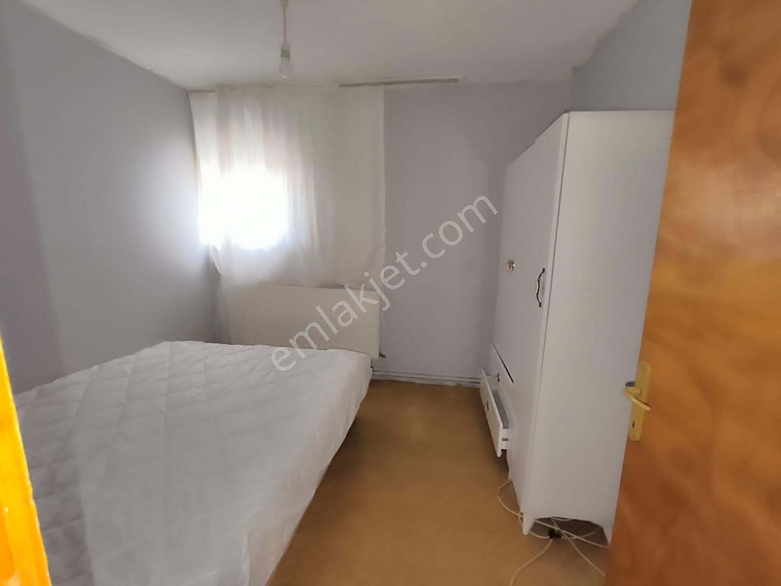 Yılmaz Gayrimenkulden Eşyalı Kiralık 3+1 Ön Cephe Masrafsız Hazır Kurulu Düzen - Görsel 10