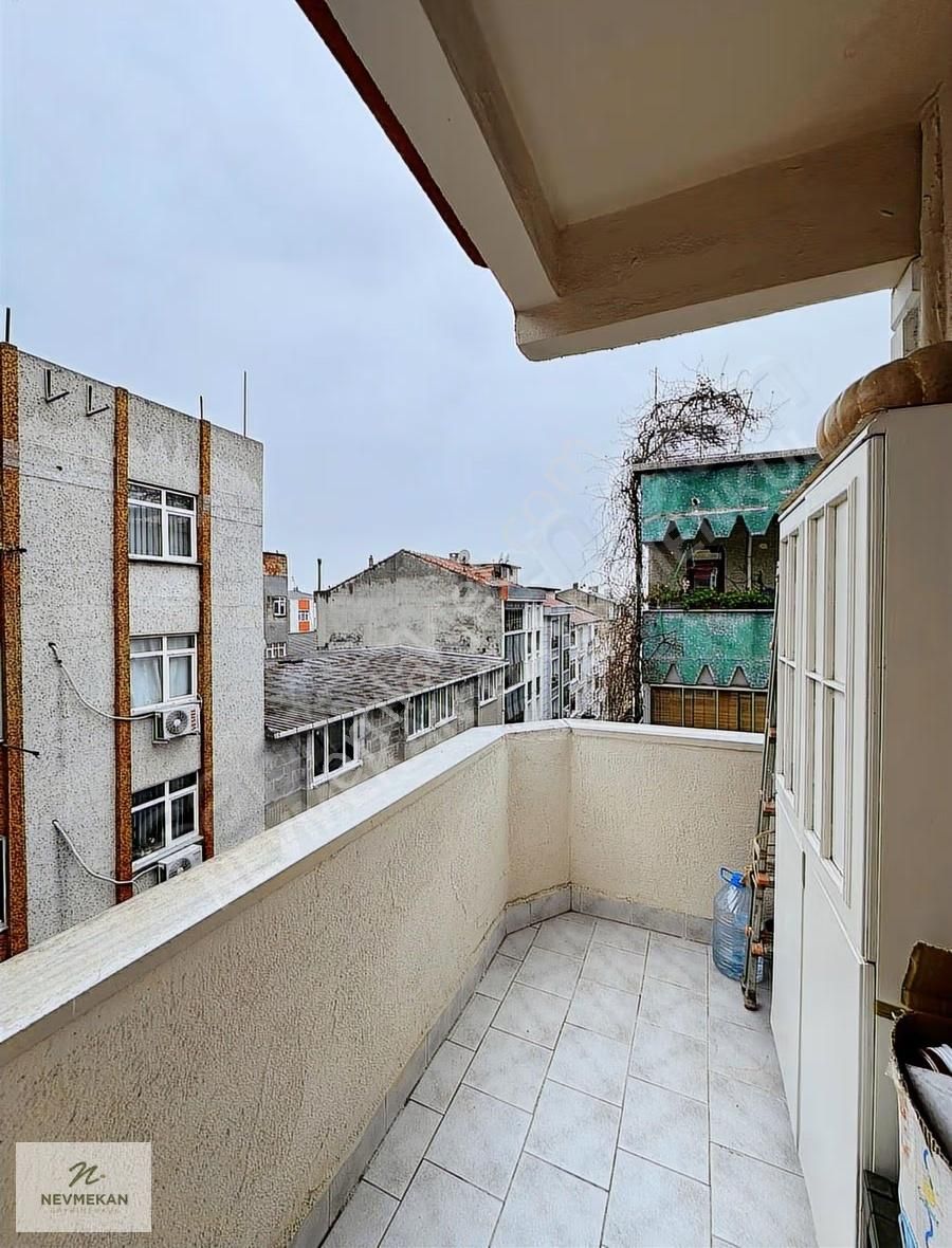 Nevmekan'dan Metro Ve Meydana Yakın Masrafsız 2+1 Satılık Daire - Görsel 6