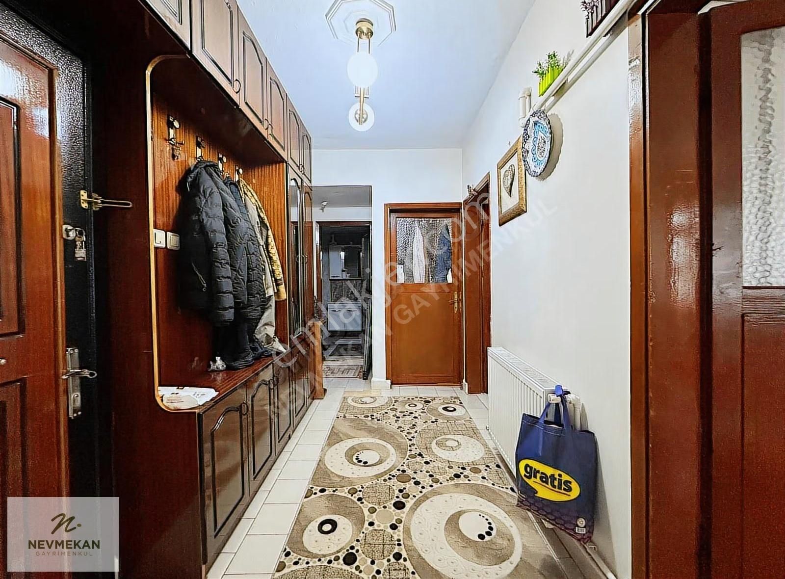 Nevmekan'dan Metro Ve Meydana Yakın Masrafsız 2+1 Satılık Daire - Görsel 5