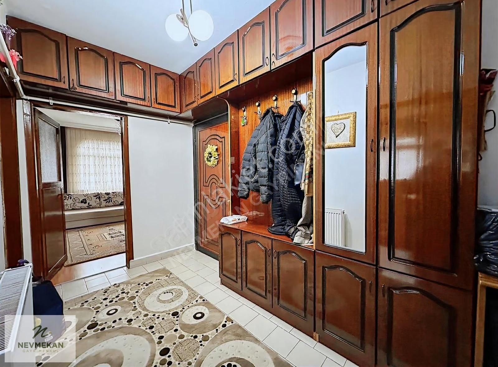 Nevmekan'dan Metro Ve Meydana Yakın Masrafsız 2+1 Satılık Daire - Görsel 11