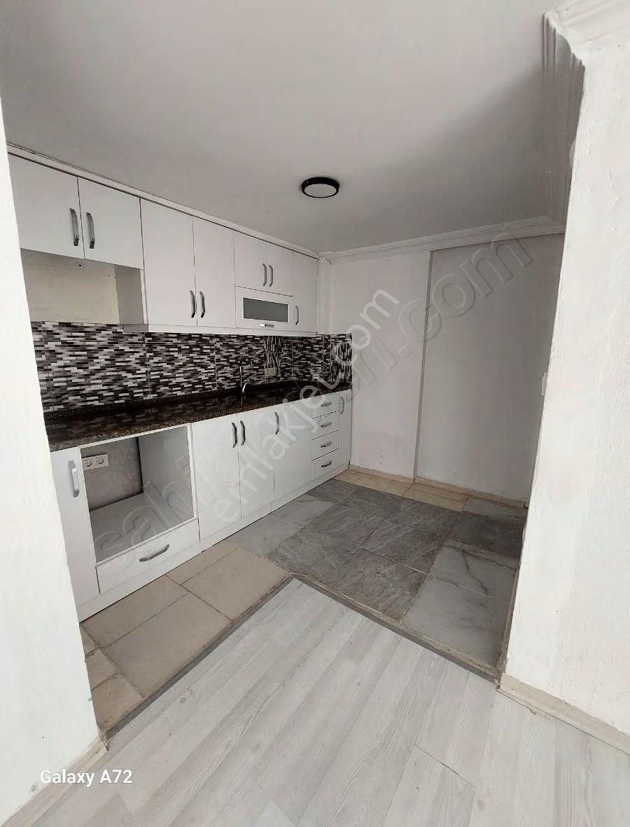 Kavaklı Mah. Cadde Üzerinde Kiralık 1+1 Amerikan Mutfaklı Daire - Görsel 5