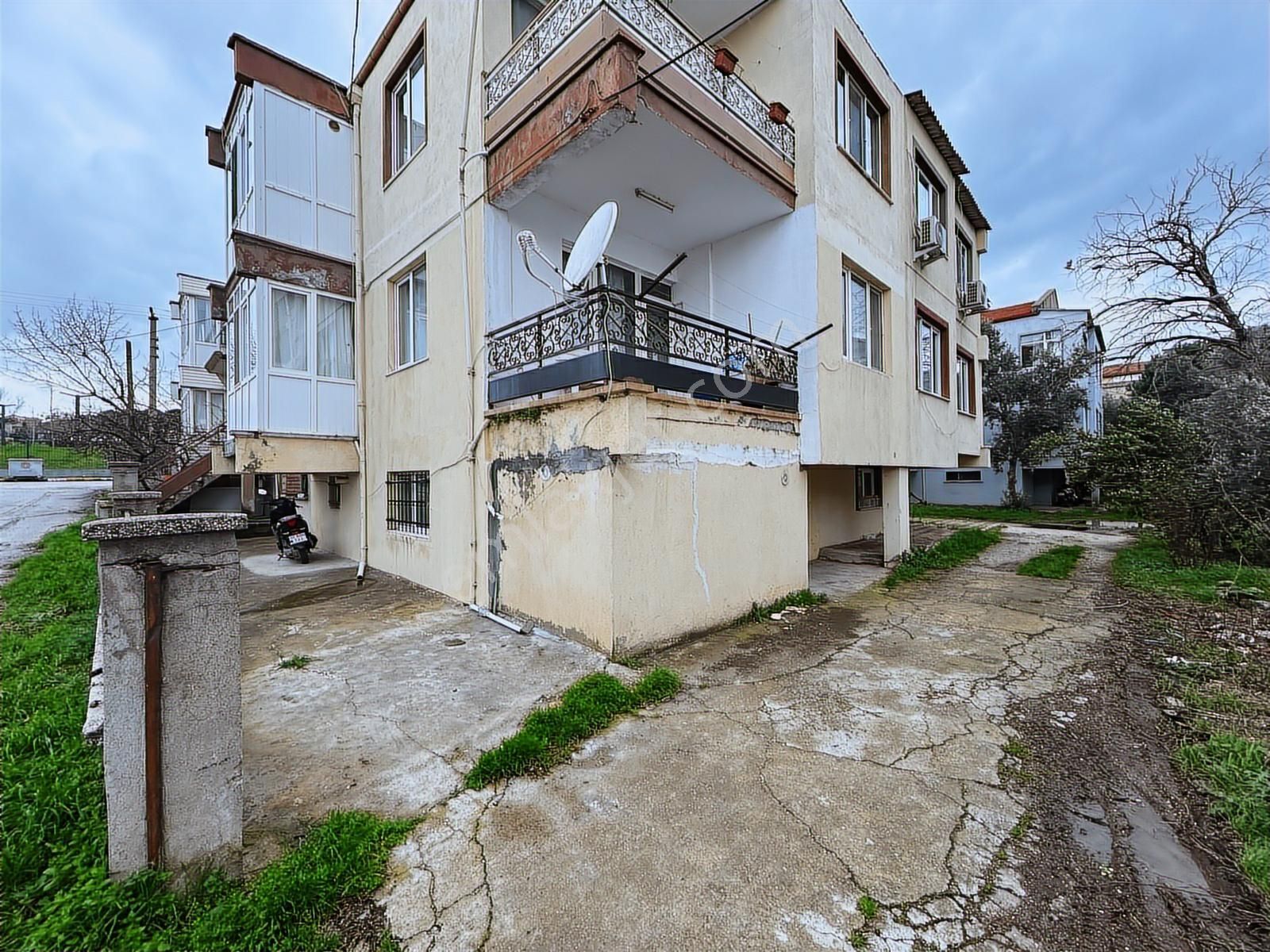 Şehitlik Parkı Yanında Satılık Arsa Payı Yüksek Geniş 2+1 Daire - Görsel 7