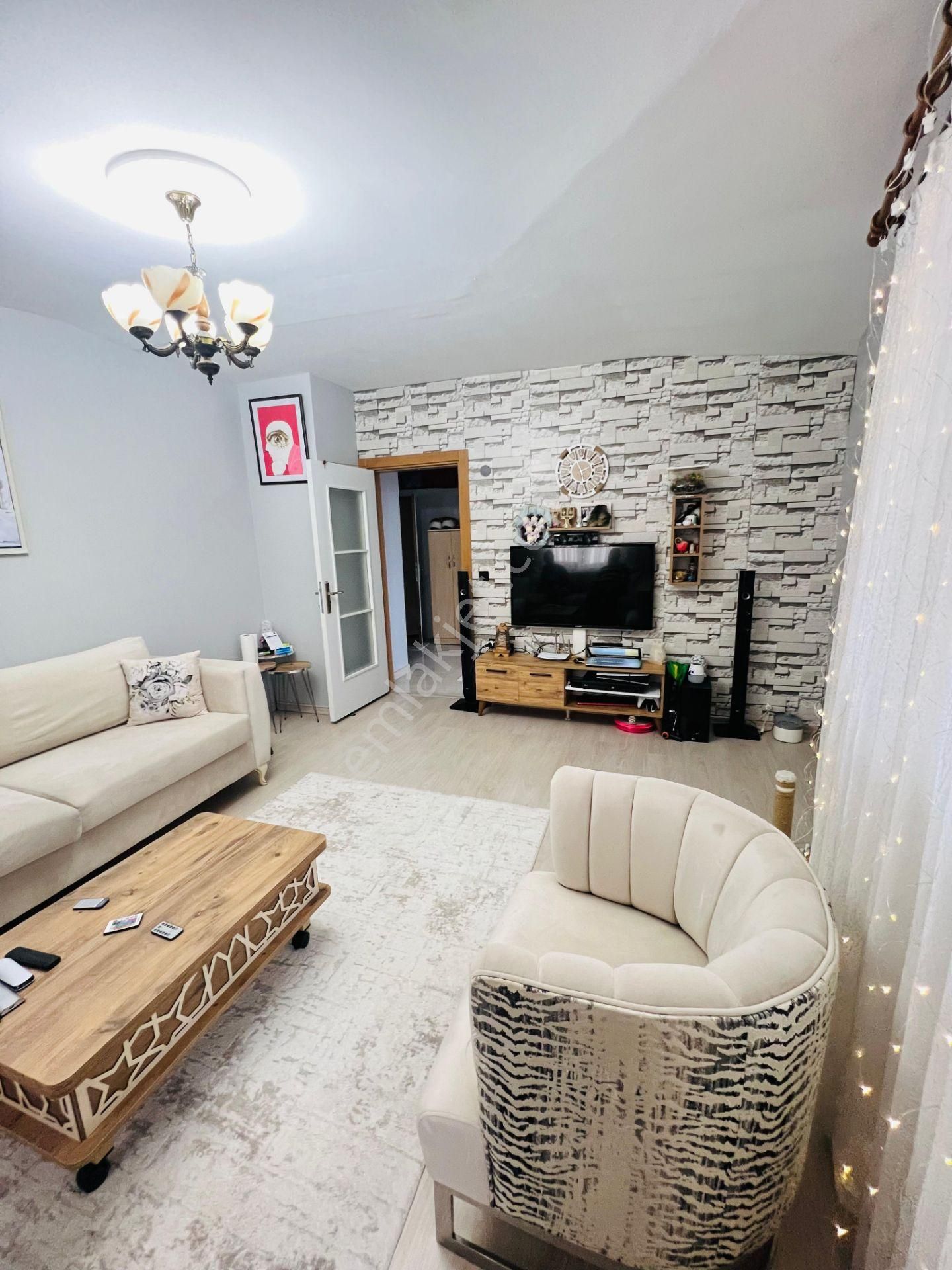 İstanbul Sancaktepe Yunusemre Mah. Satılık 3+3 Üst Dübleks 220 M2 - Görsel 16