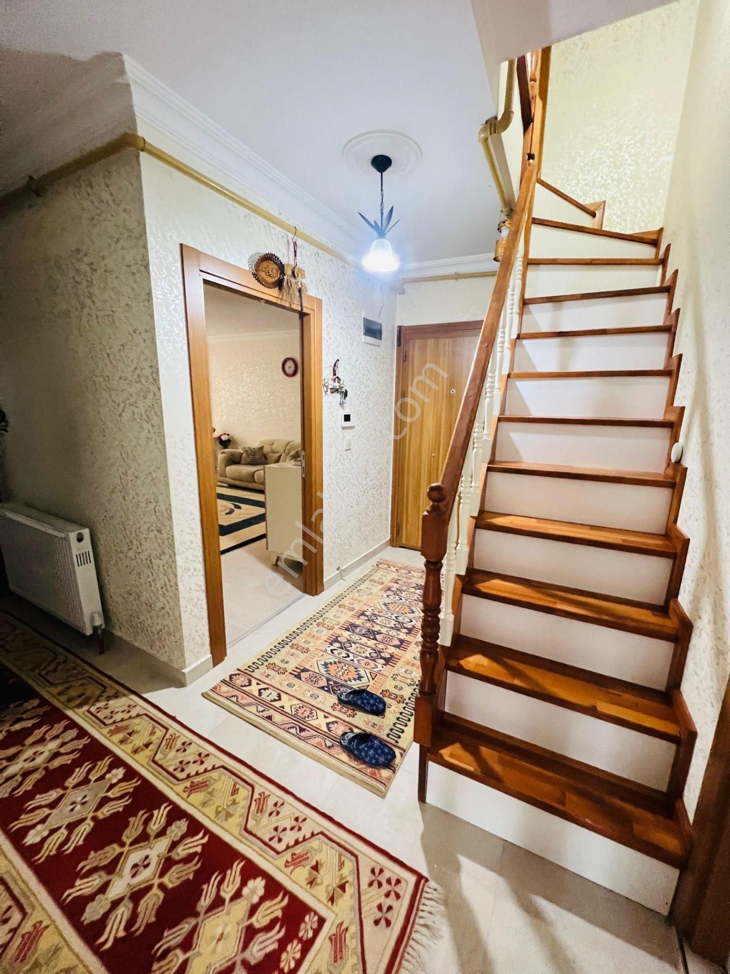 İstanbul Sancaktepe Yunusemre Mah. Satılık 3+3 Üst Dübleks 220 M2 - Görsel 29