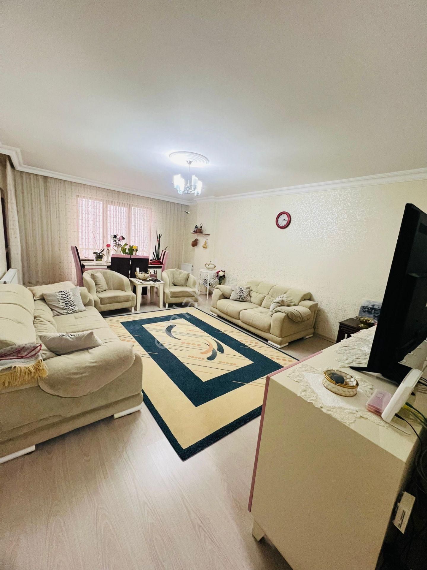 İstanbul Sancaktepe Yunusemre Mah. Satılık 3+3 Üst Dübleks 220 M2 - Görsel 4