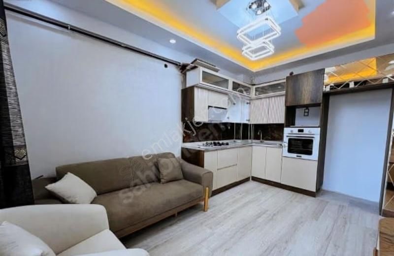 Karen'den Altındağa Varmadan Kiralık 1+1 Havuzlu Daire 15 Bin Tl - Görsel 4