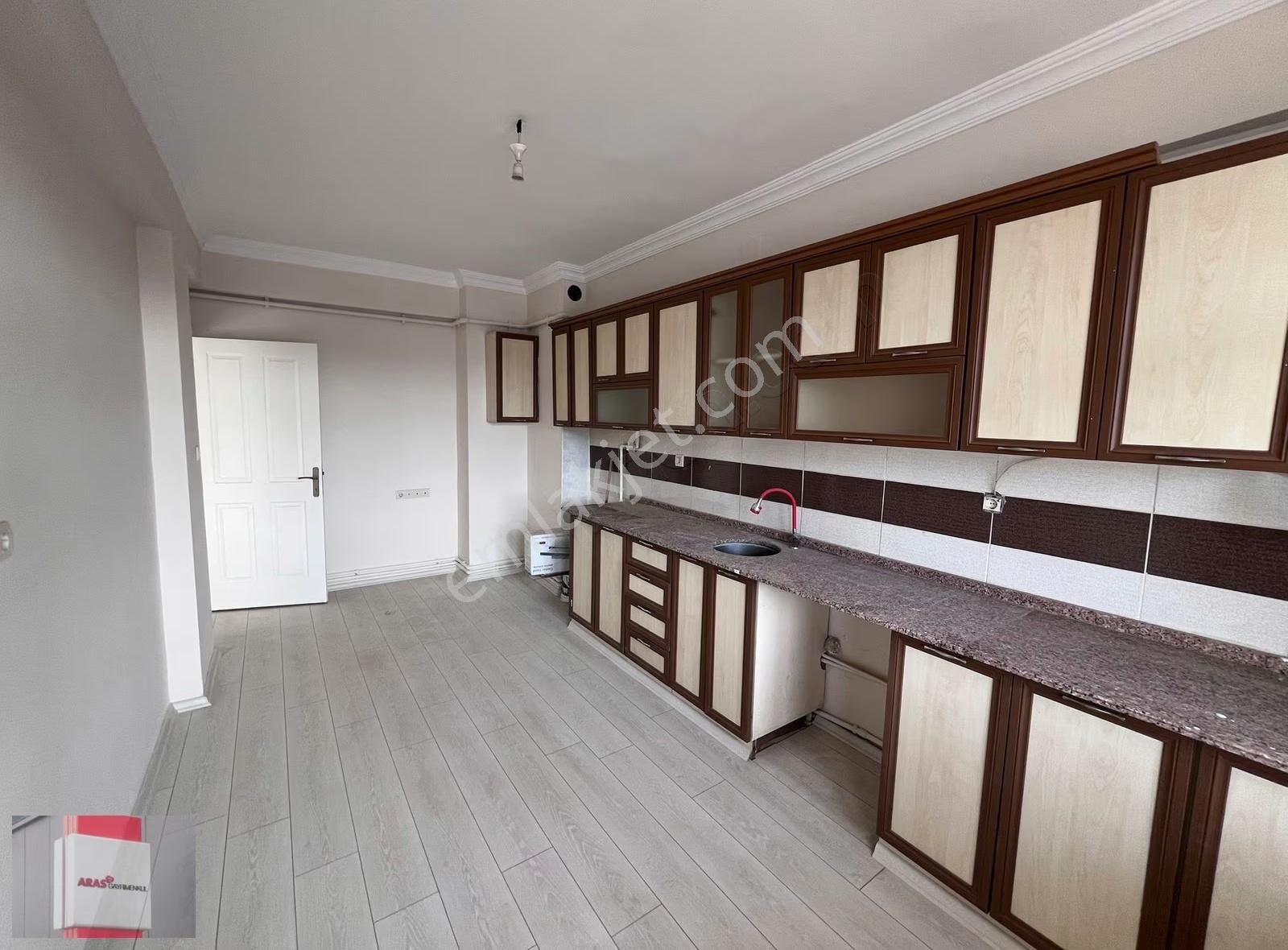 Yazır Mah. Ecdat Parkı Yanı 3+1 Yeni Bakımı Yapılmış Kiralık - Görsel 17