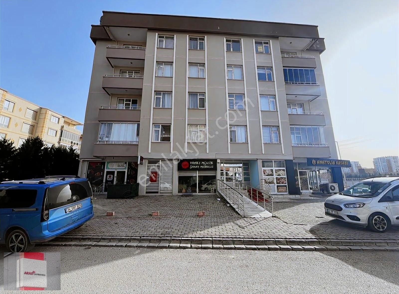 Yazır Mah. Ecdat Parkı Yanı 3+1 Yeni Bakımı Yapılmış Kiralık - Görsel 4