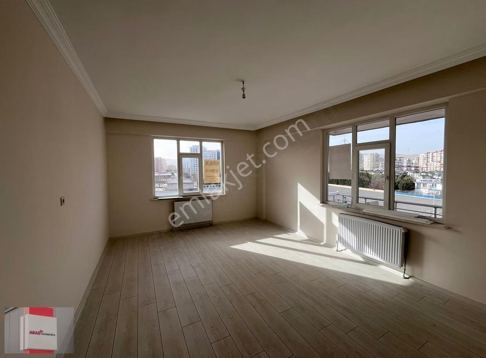 Yazır Mah. Ecdat Parkı Yanı 3+1 Yeni Bakımı Yapılmış Kiralık - Görsel 20