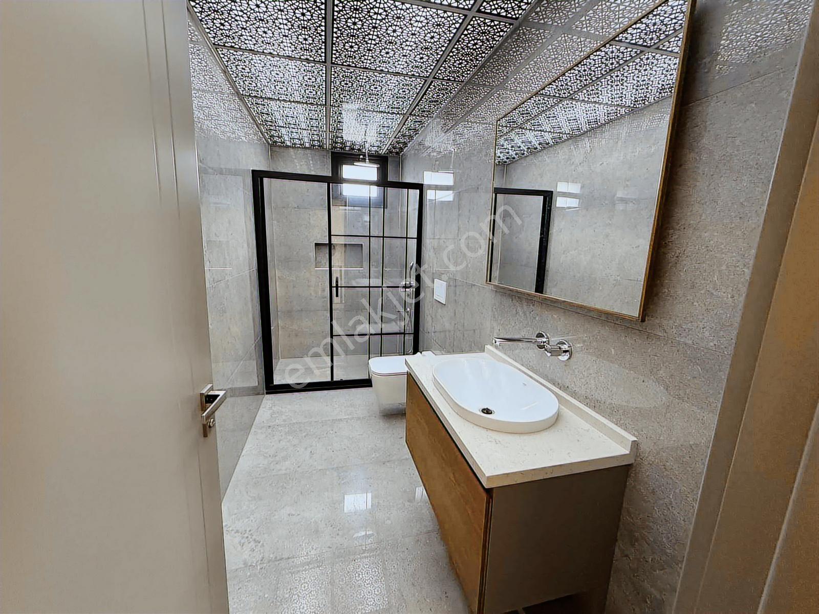 Kuşadası Davutlarda Satılık Tek Müstakil 5+1 Villa - Görsel 15